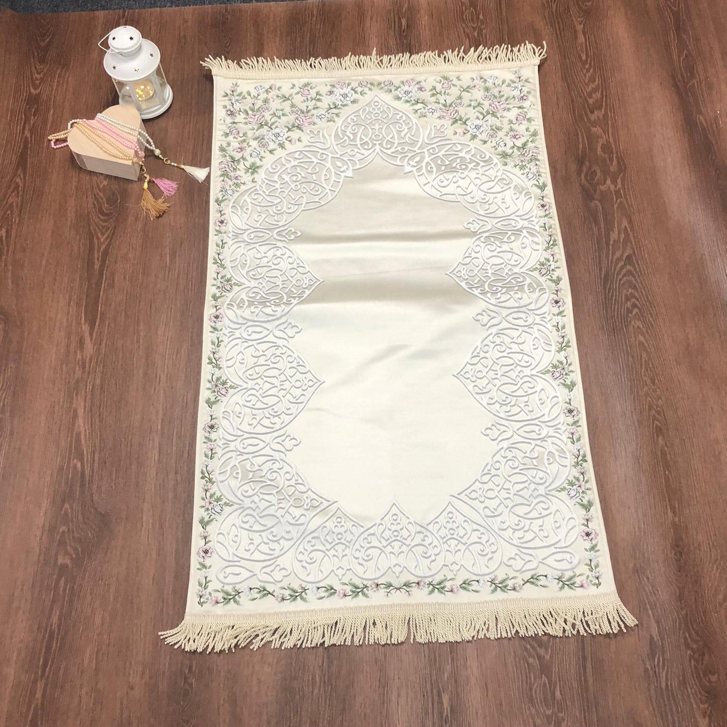 Floral Embroidered Design Premium Satin Padded Luxury Prayer Mat Embossed Detailing Couple Gift Wedding Eid Ramadan Islamic Gifts Personalised Prayer Mat