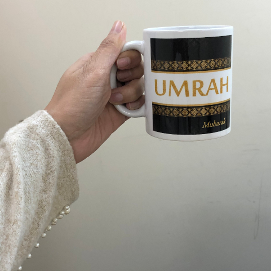 'Umrah Mubarak' Mugs